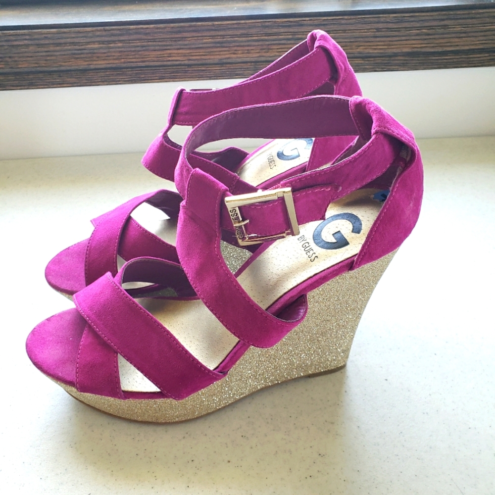 G by Guess Wedges Sandal Size 7.5M